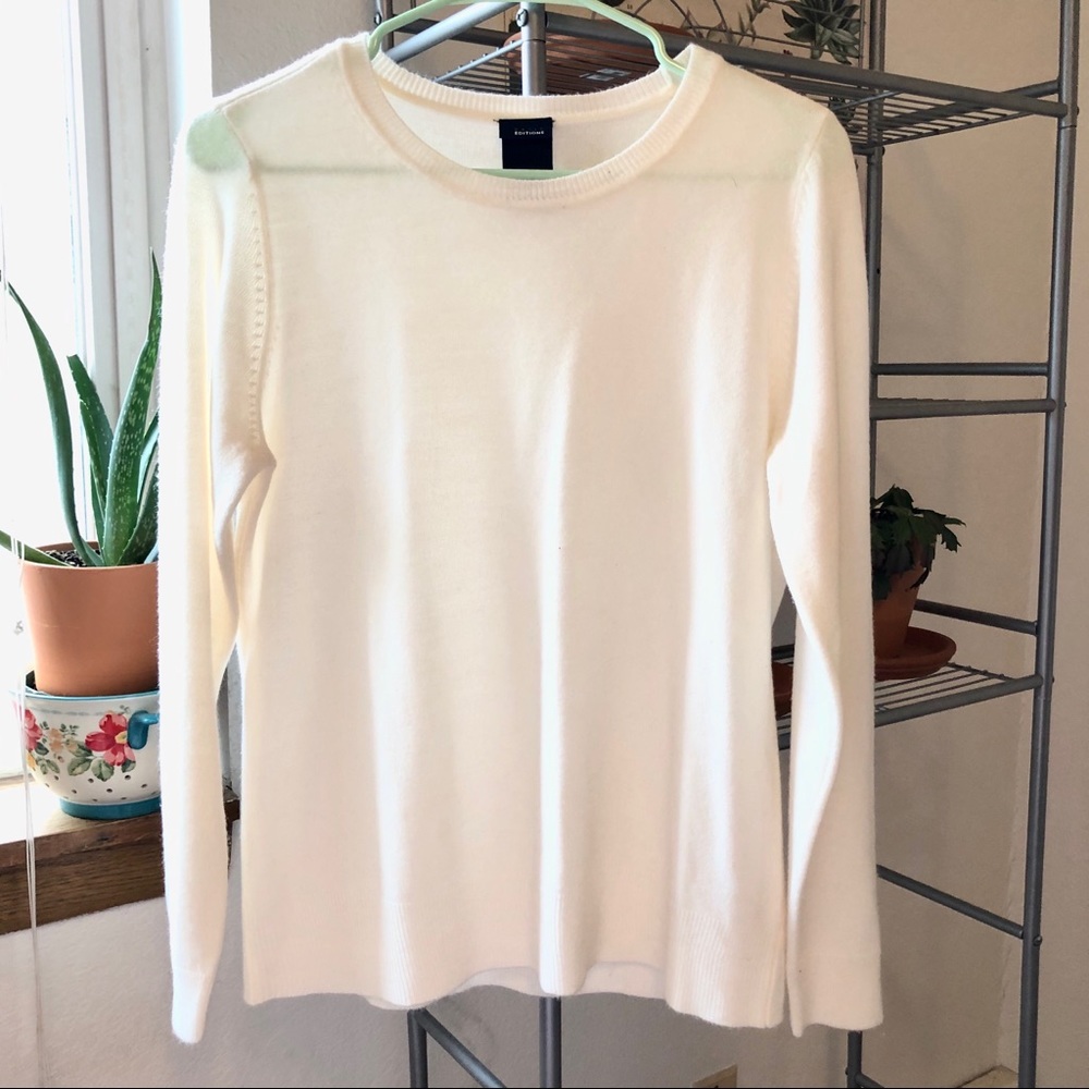 Super soft white sweater
